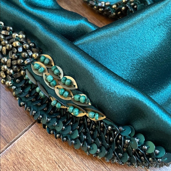 Renee Christopher Scarf Necklace - Picture 4 of 5